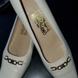 Ferragamo elegant heels with gold embellishment